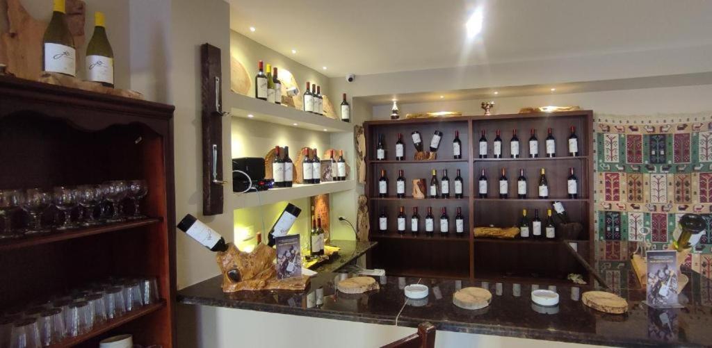 Black Iris Hotel II Madaba Eksteriør bilde